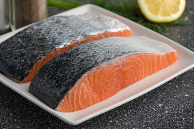salmon with skin on in tray