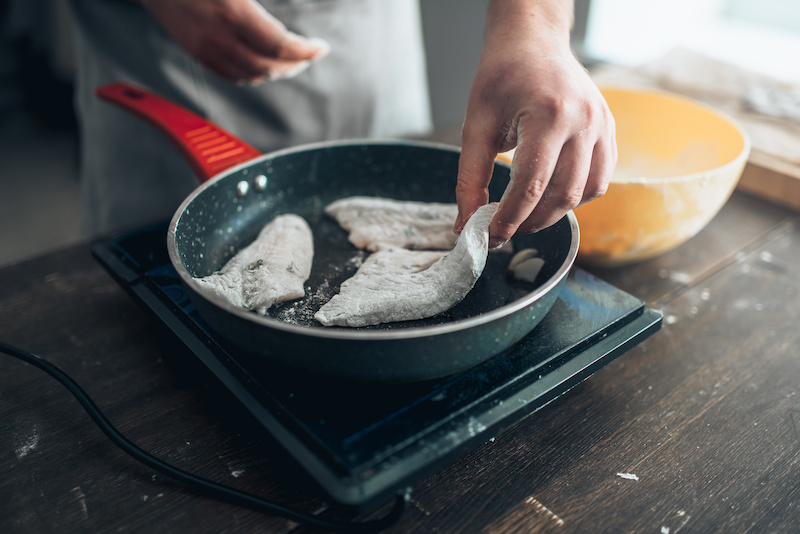 fish fry small pan