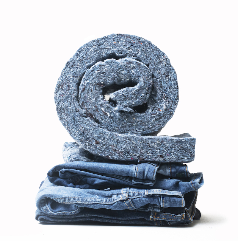 Eco-Friendly packaging showing how Jeans go green